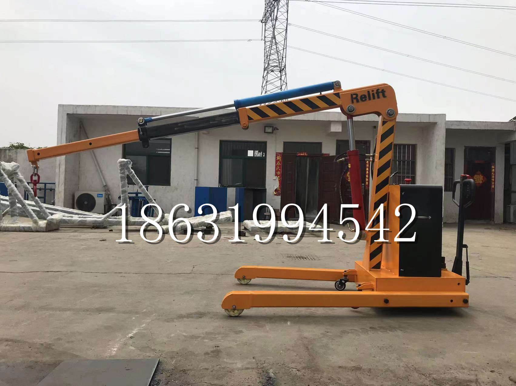 曲沃县久征定做3吨三轮随车吊 农用园林绿化移树吊 平板工程用小吊机